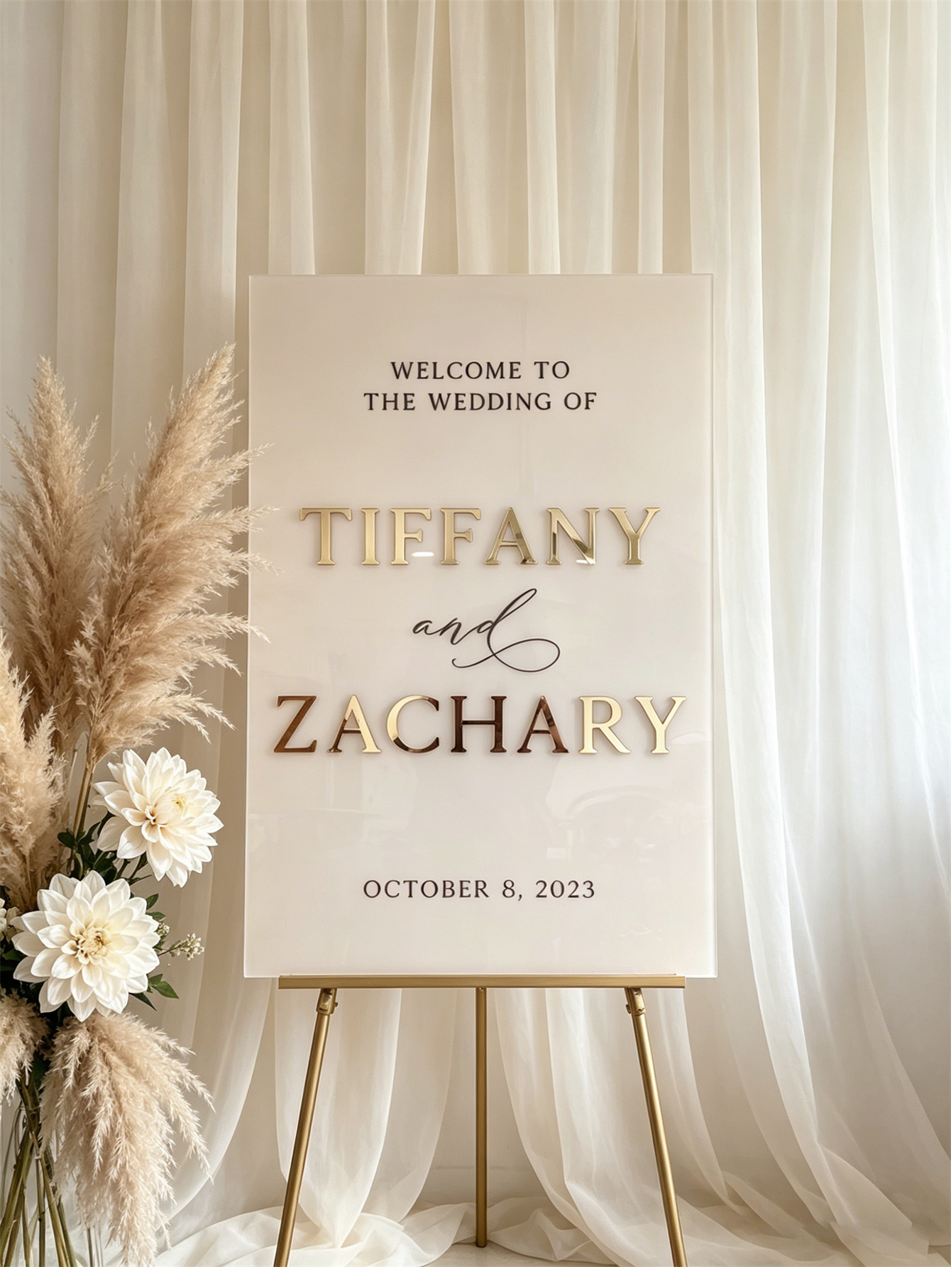 Wedding Welcome Sign - Personalized acrylic wedding welcome sign, modern and fashionable decoration of the wedding entrance. Welcome to our wedding sign